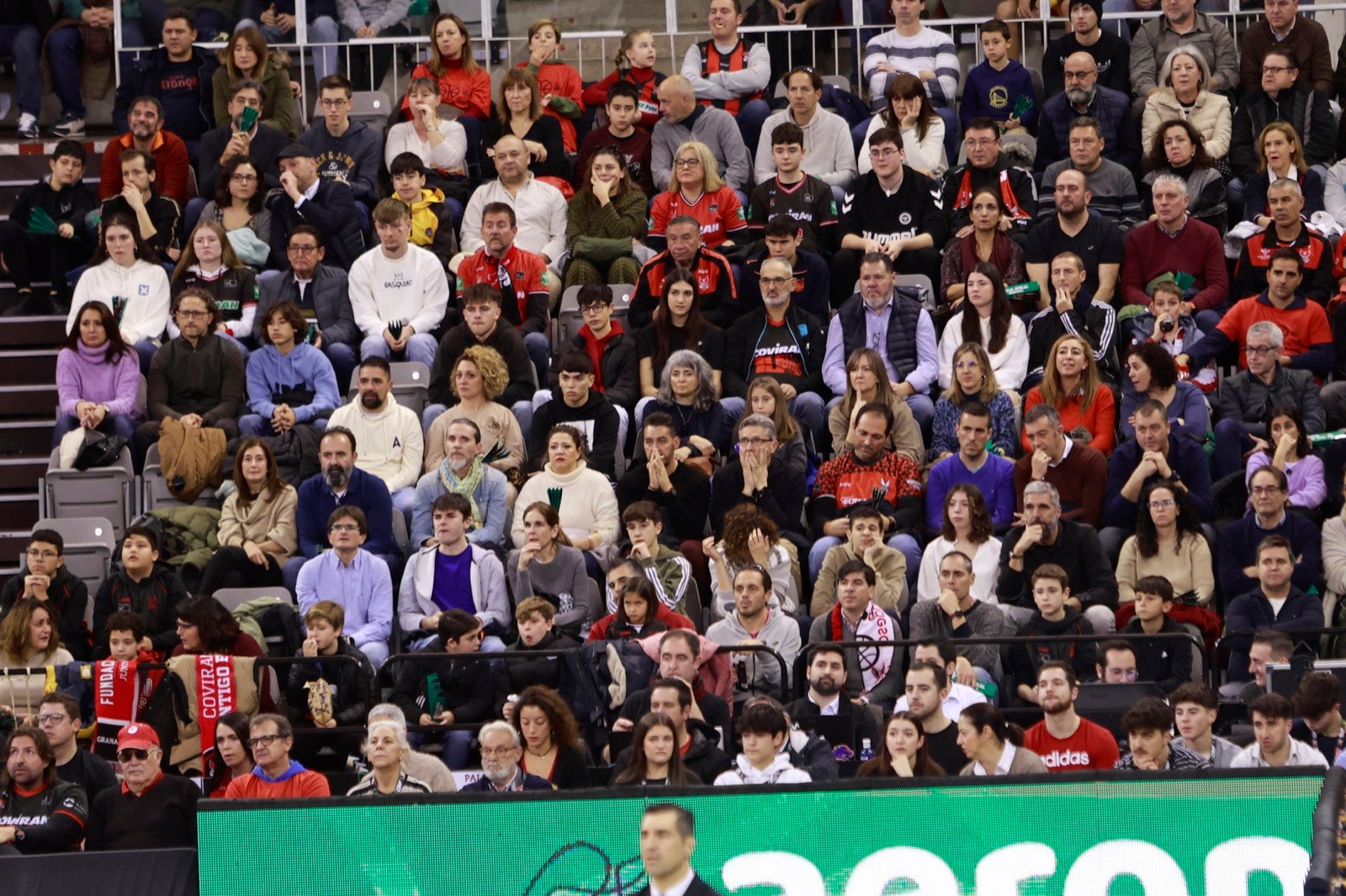 Encuéntrate en las gradas del Palacio durante el Covirán-Barcelona