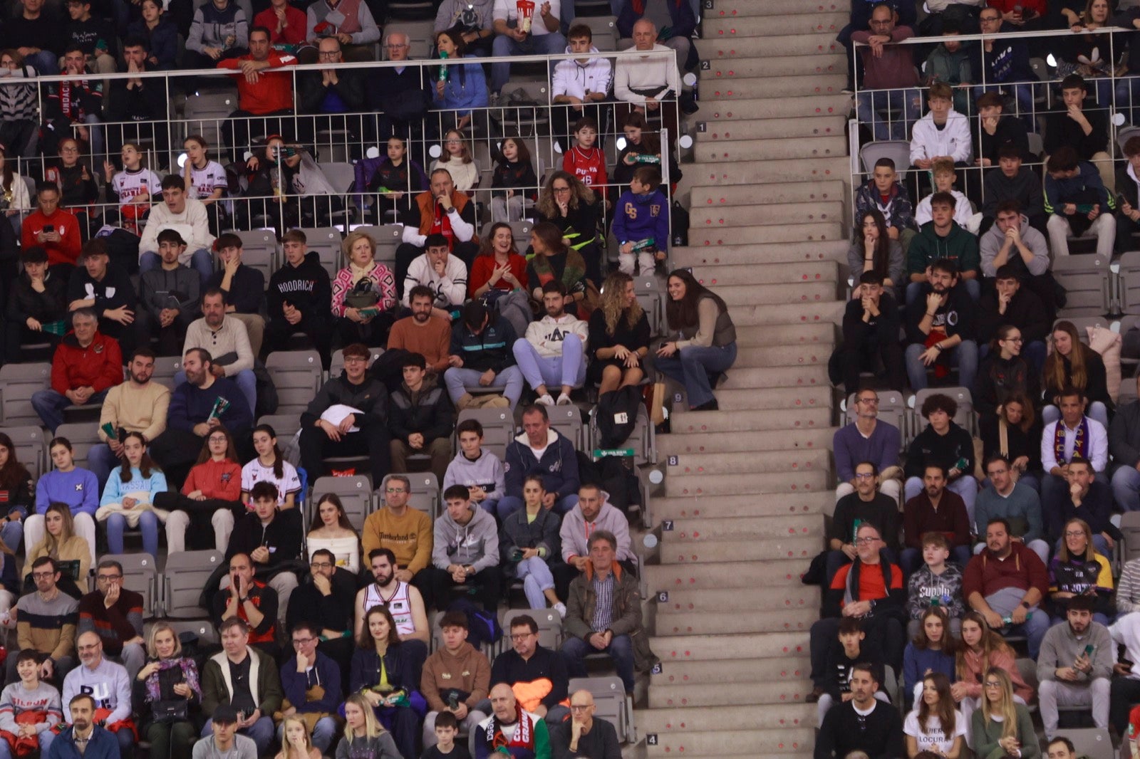 Encuéntrate en las gradas del Palacio durante el Covirán-Barcelona