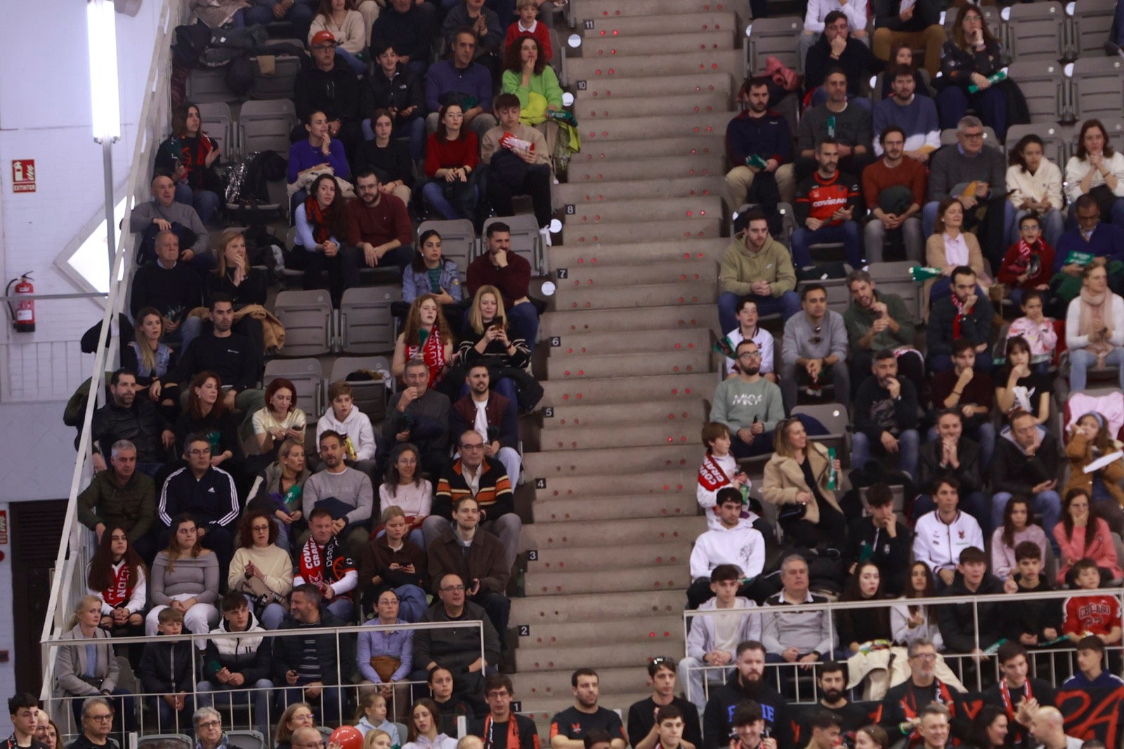 Encuéntrate en las gradas del Palacio durante el Covirán-Barcelona