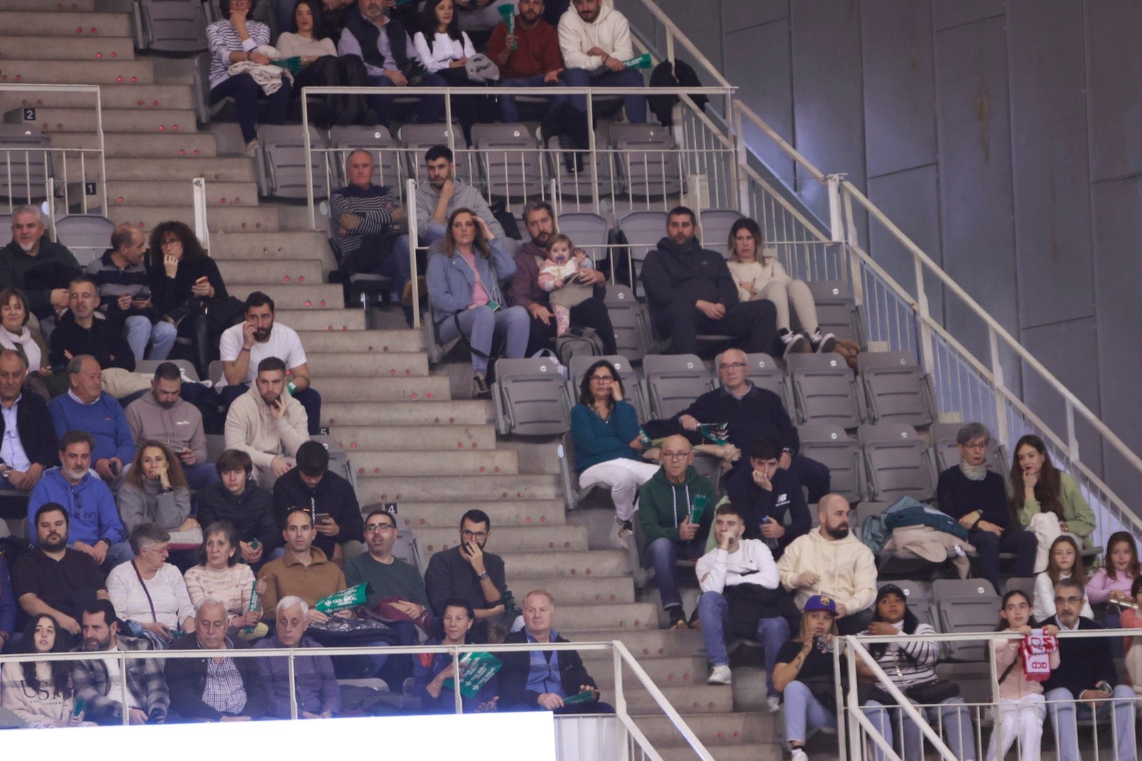 Encuéntrate en las gradas del Palacio durante el Covirán-Barcelona
