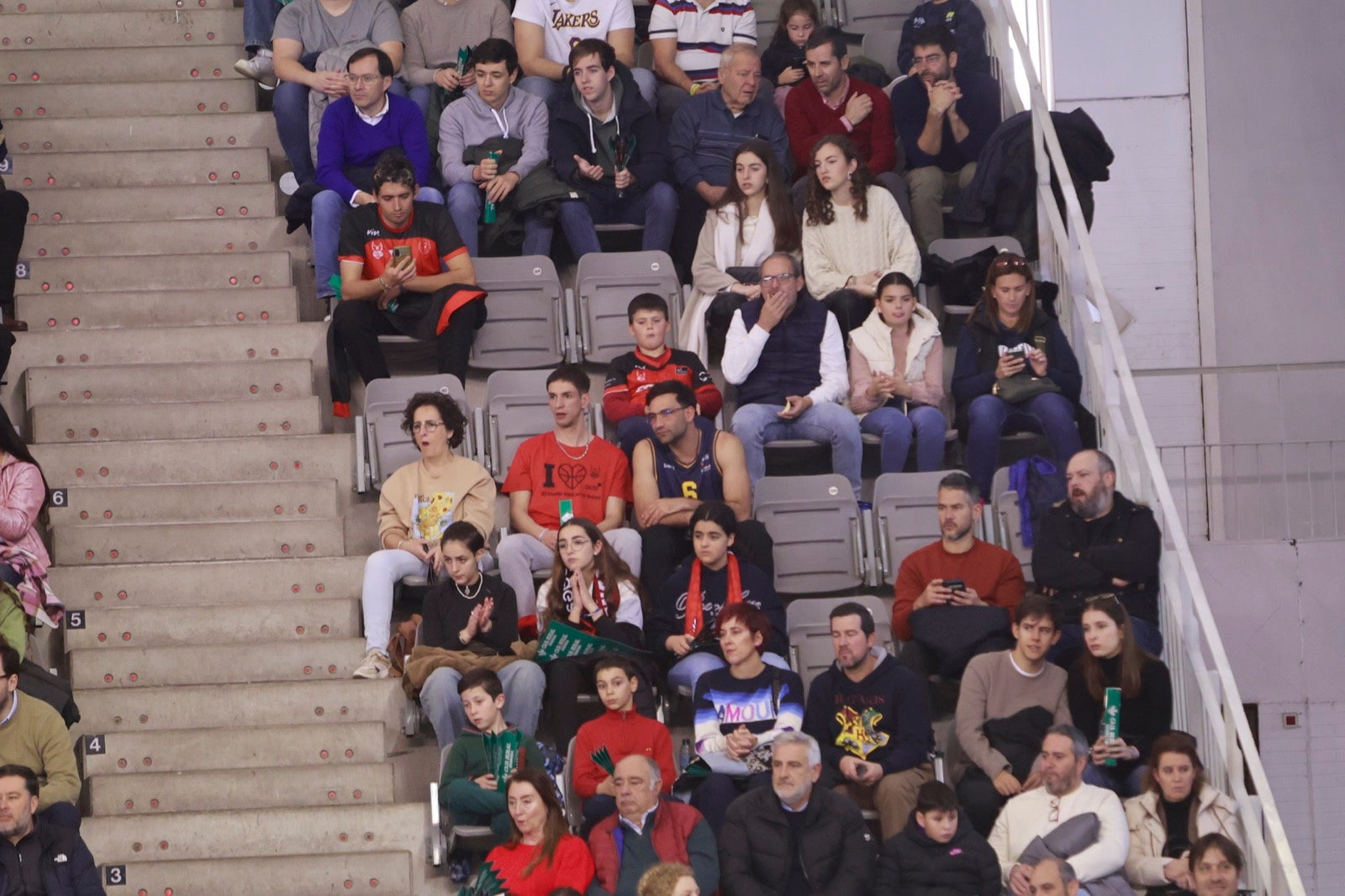 Encuéntrate en las gradas del Palacio durante el Covirán-Barcelona