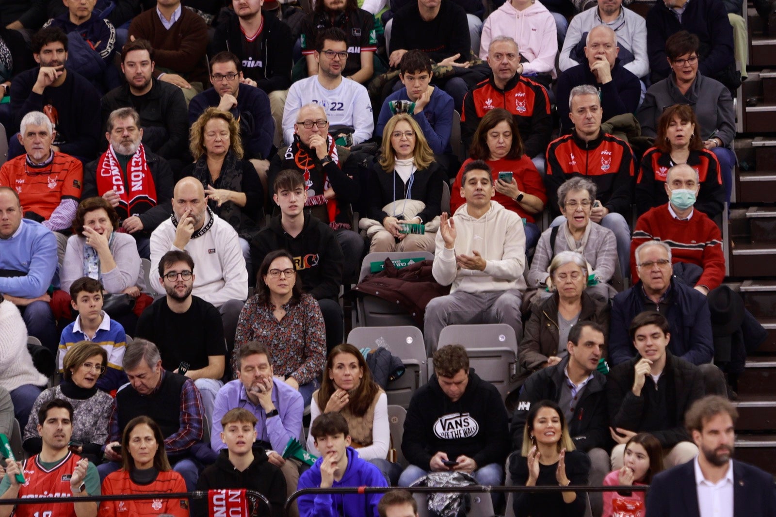 Encuéntrate en las gradas del Palacio durante el Covirán-Barcelona