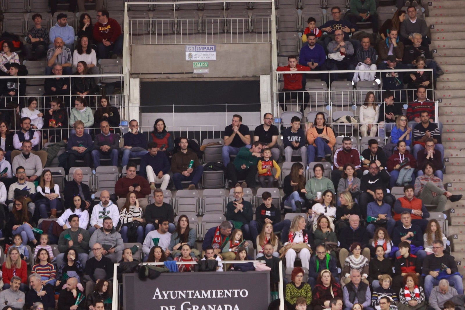 Encuéntrate en las gradas del Palacio durante el Covirán-Barcelona