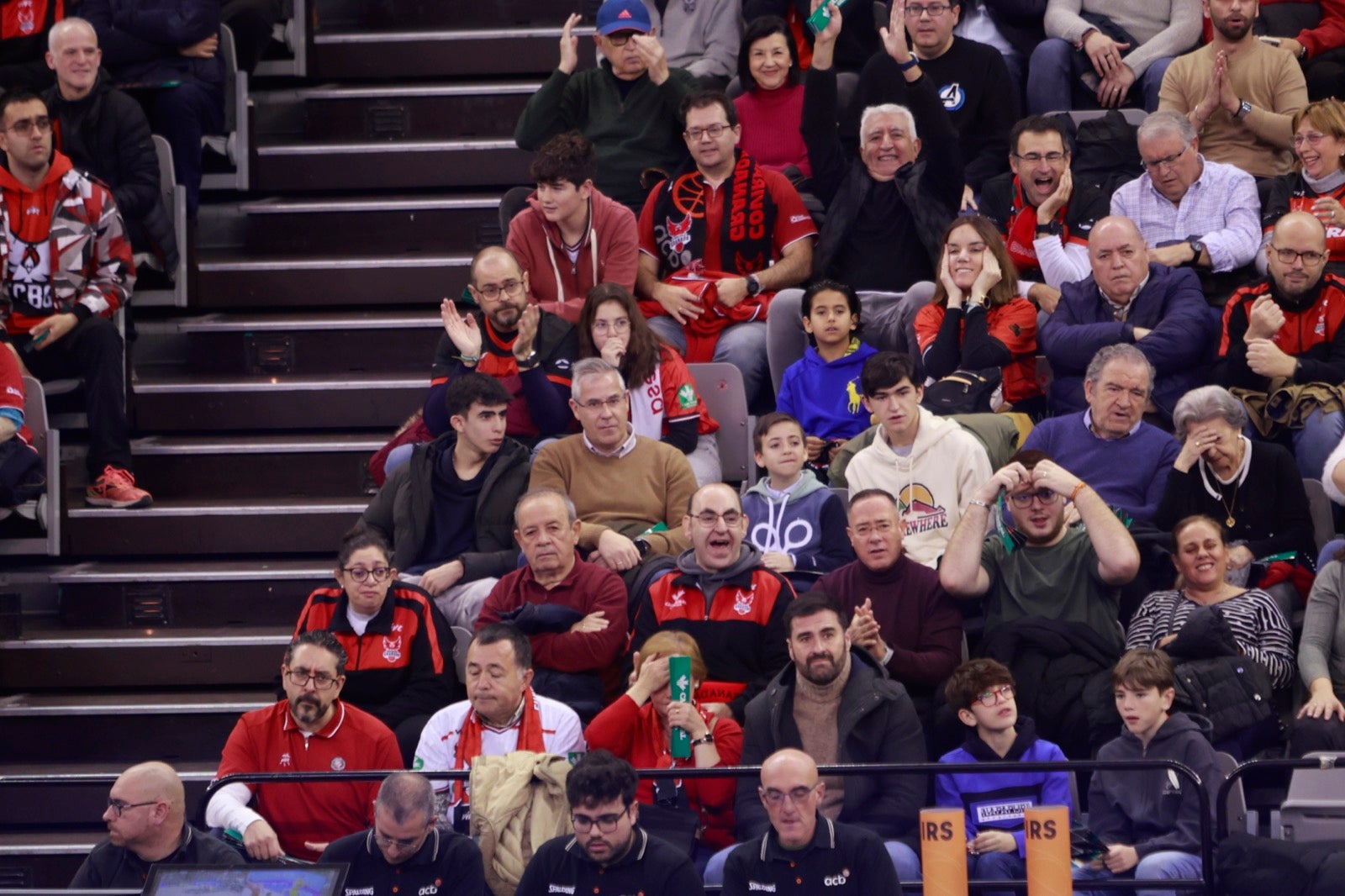 Encuéntrate en las gradas del Palacio durante el Covirán-Barcelona