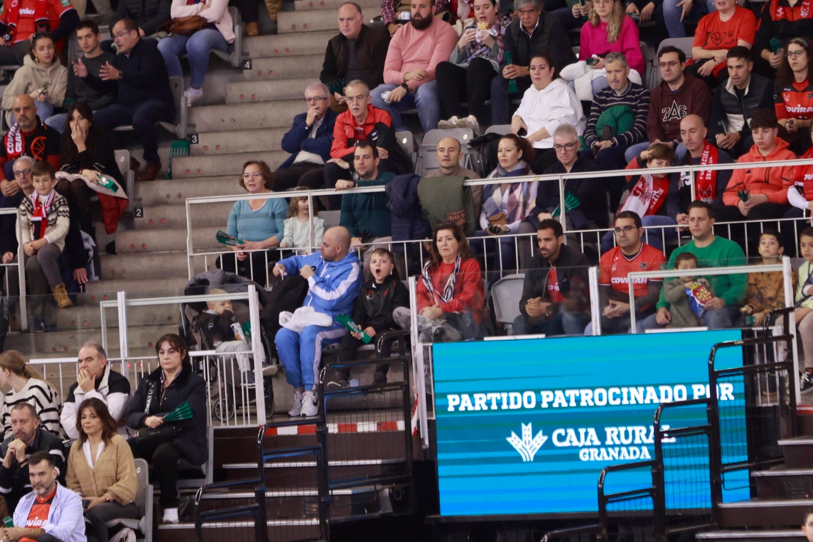 Encuéntrate en las gradas del Palacio durante el Covirán-Barcelona