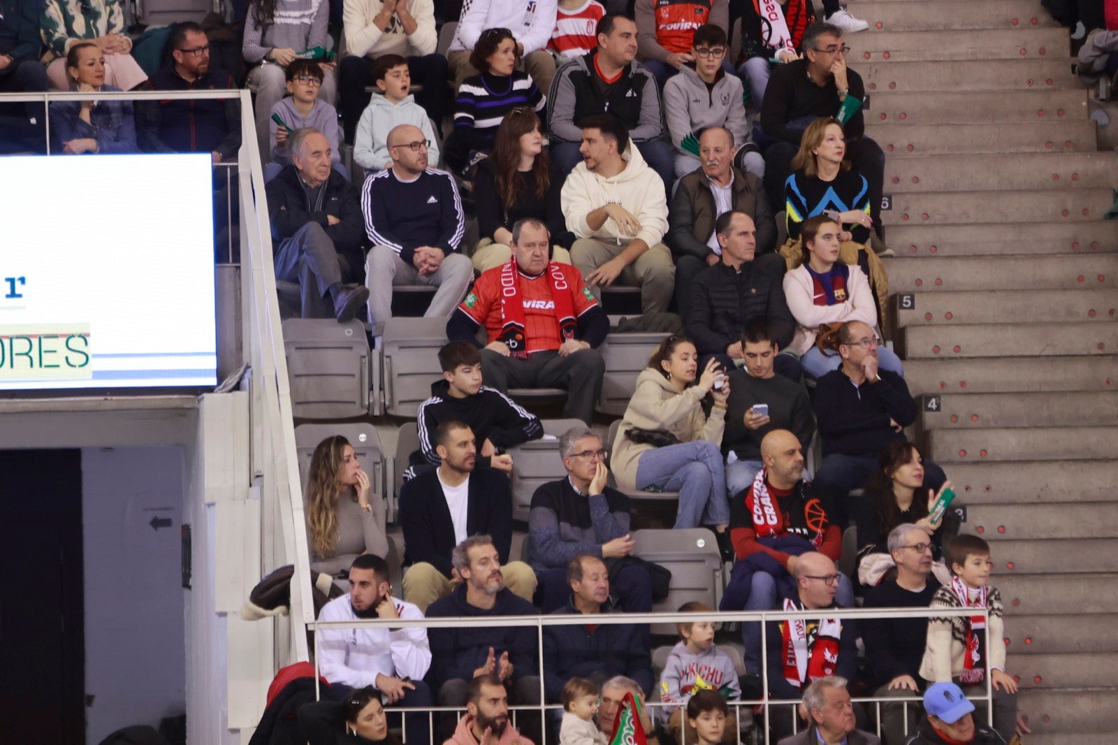 Encuéntrate en las gradas del Palacio durante el Covirán-Barcelona
