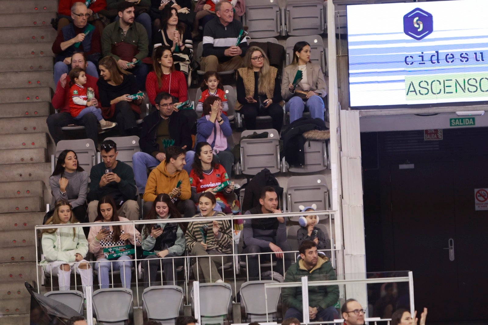 Encuéntrate en las gradas del Palacio durante el Covirán-Barcelona