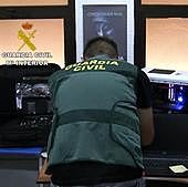 Investigan a un joven de 21 años en Granada por estafar 4.000 euros a un vecino de Tenerife