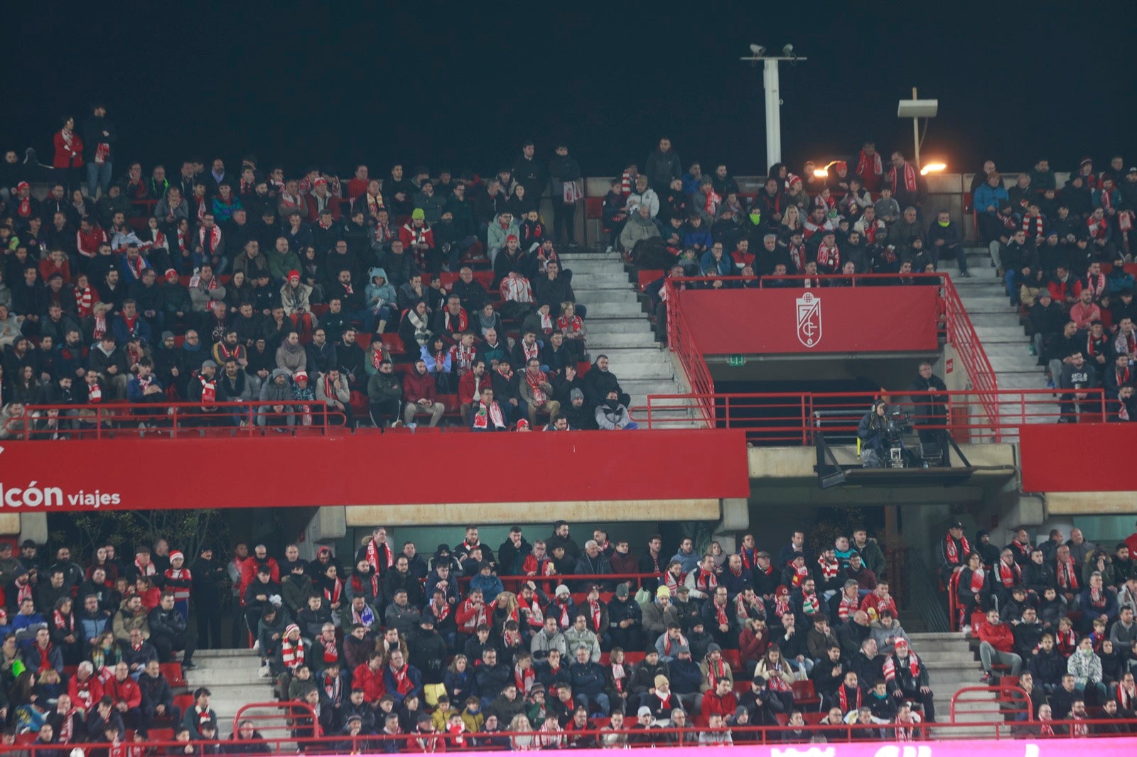 Encuéntrate en Los Cármenes durante el Granada-Atlético de Madrid