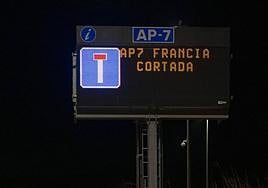 autopista AP-7 cortada a la altura de La JUnquera por la protesta de los agricultores franceses