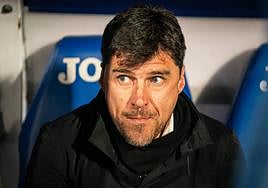 Alexander Medina, en su banquillo en el Coliseum.