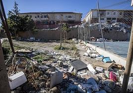El barrio de San Antonio, convertido en un vertedero.
