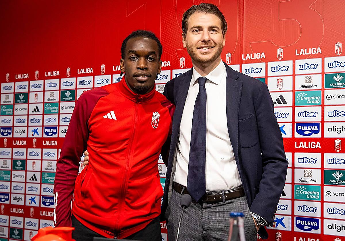 Faitout Maouassa y Matteo Tognozzi, durante la presentación del francés.