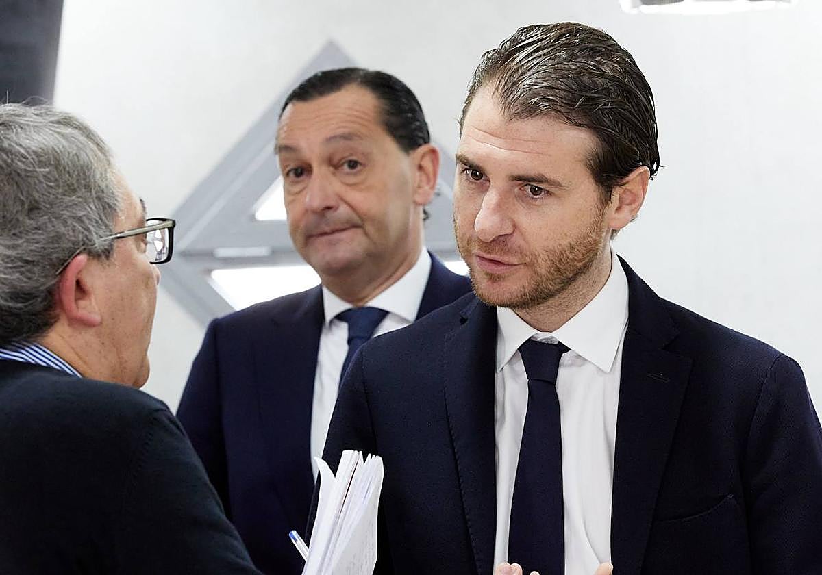 Tognozzi, con Amado de fondo.