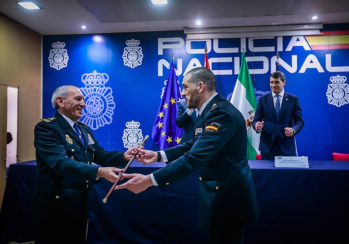 Imagen principal - Acto celebrado en la Jefatura Superior de Policía Nacional.