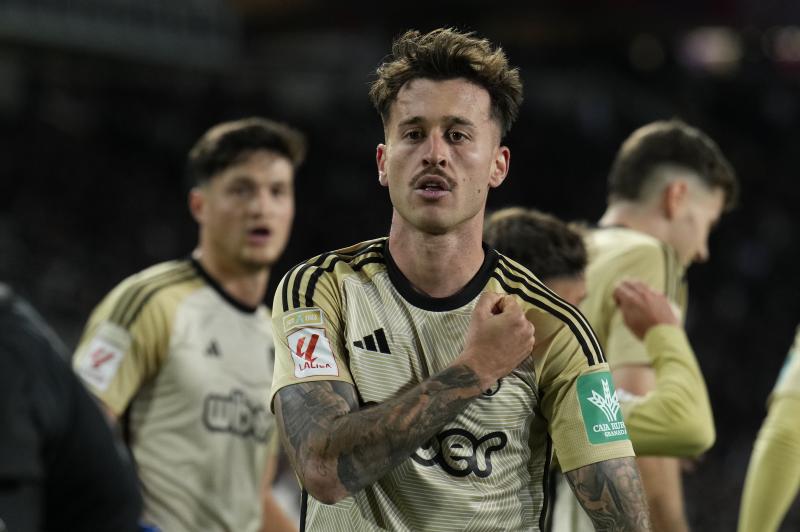 Las imágenes del partidazo del Granada en Barcelona