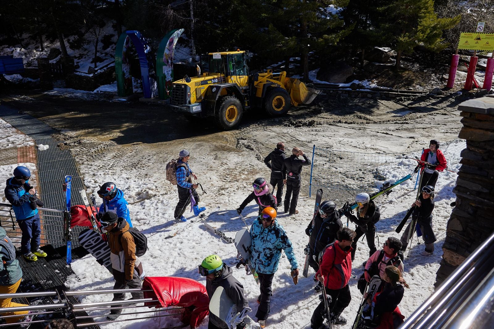 Las imágenes del día después del barro en Sierra Nevada