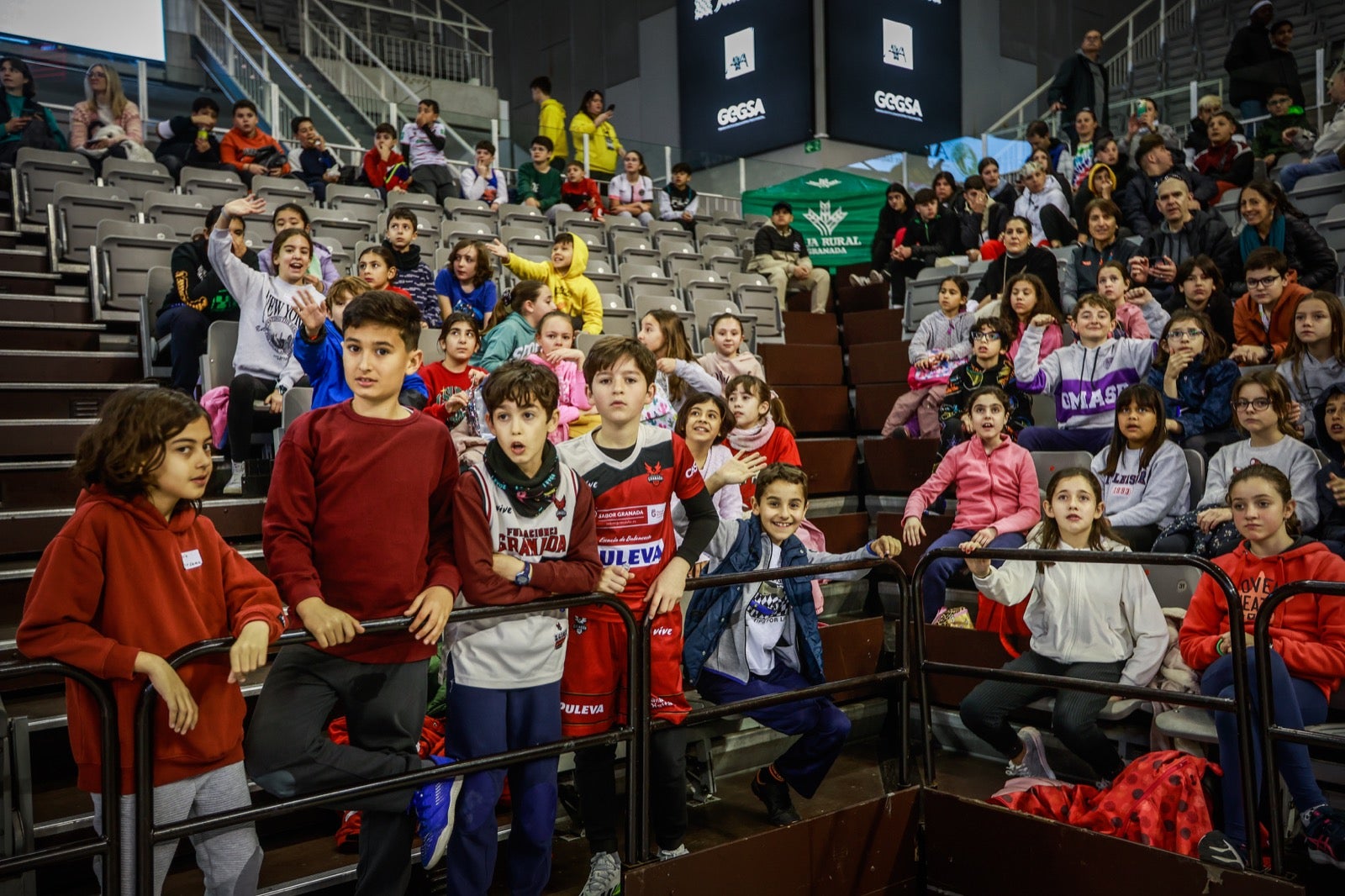 Las imágenes de los niños en el Fénix Game del Palacio de los Deportes