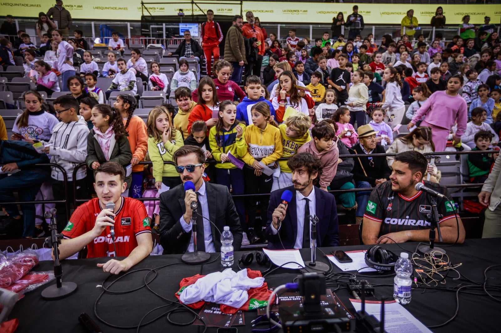 Las imágenes de los niños en el Fénix Game del Palacio de los Deportes