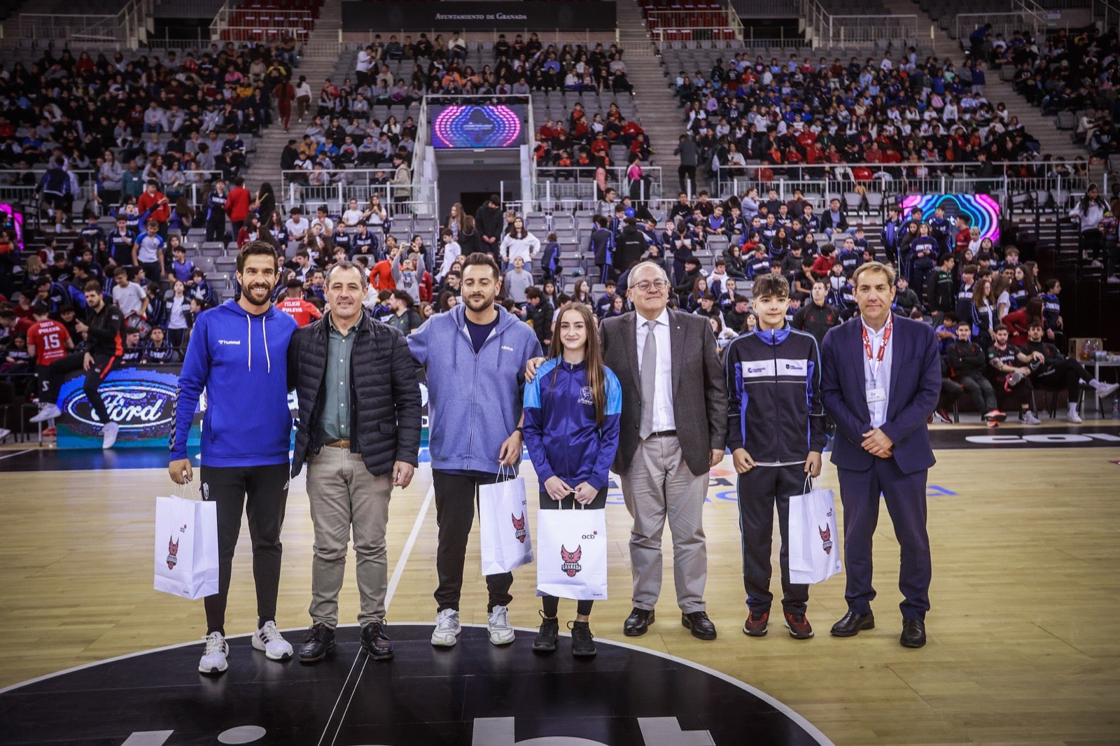 Las imágenes de los niños en el Fénix Game del Palacio de los Deportes