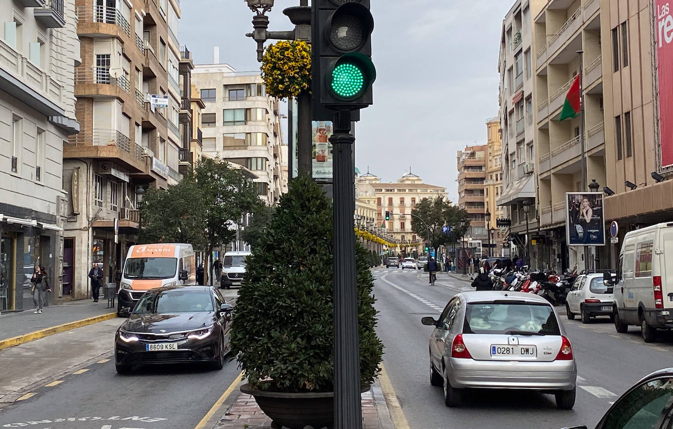 Imagen después - Ayer y hoy en la Acera del Darro