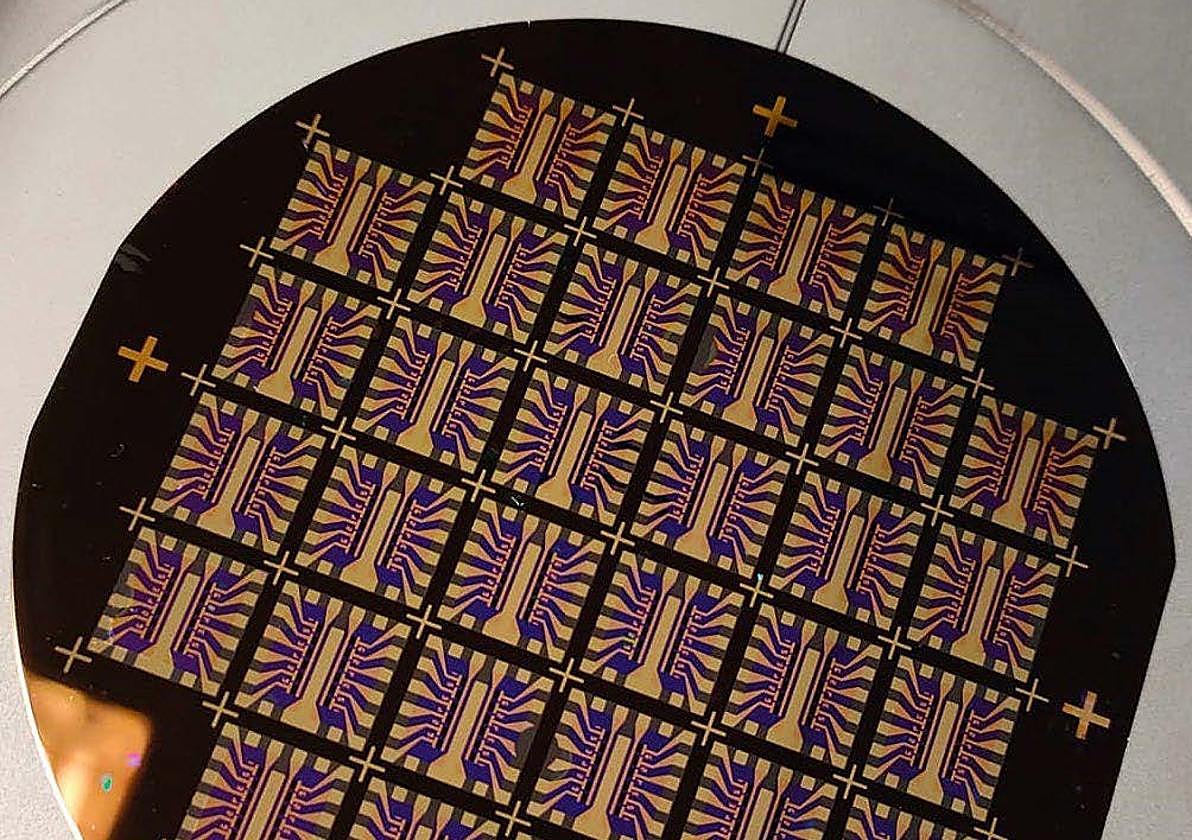 Un biosensor de grafeno de la UGR para detectar rápido y preciso el SARS-CoV-2