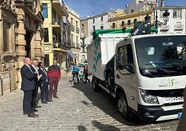 Presentación del nuevo camion de Resurja.