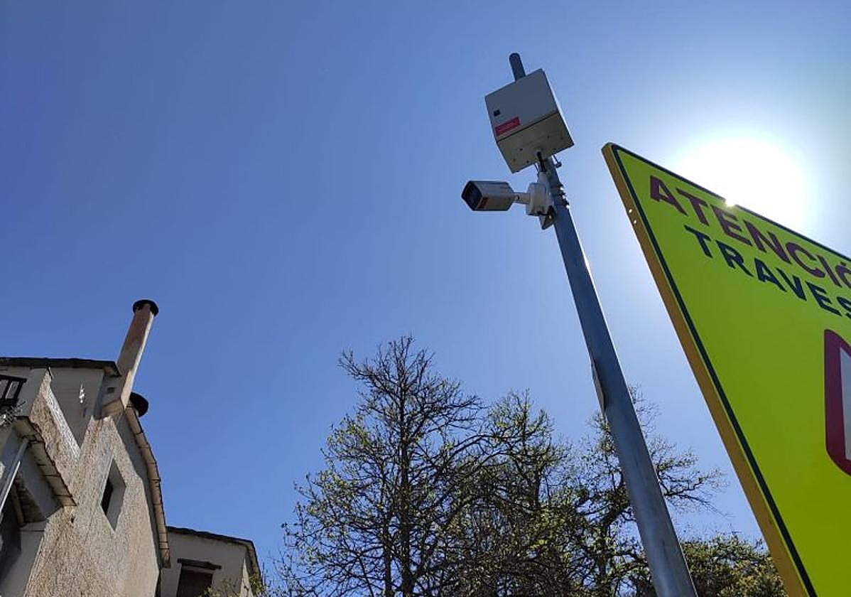 Investigadores de la UGR utilizan cámaras y técnicas de IA para analizar los coches en la Alpujarra