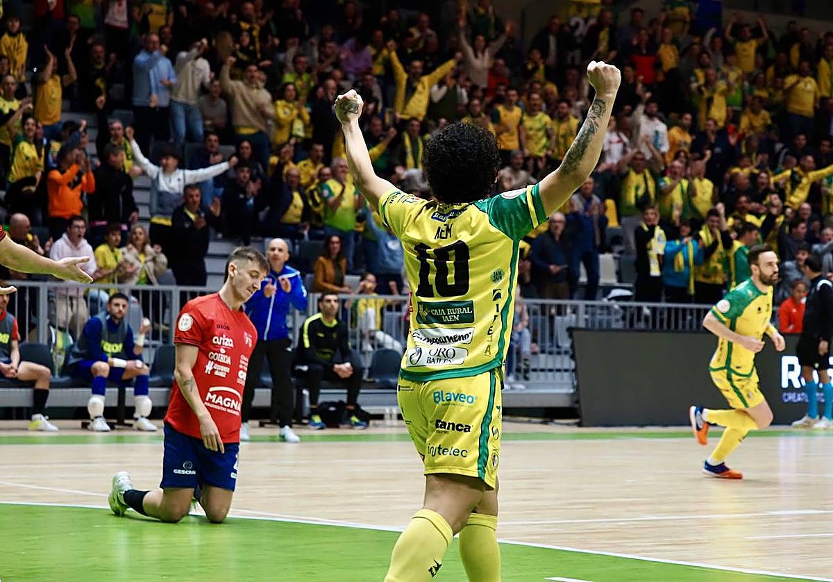 Nem celebra un tanto logrado en cuartos de final de Copa del Rey ante Xota.