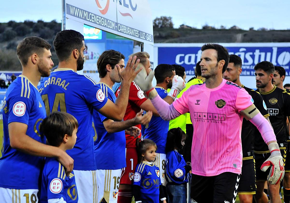 Linares e Intercity firmaron un empate en el partido de ida, pero los mineros ya no son el mismo equipo de entonces.