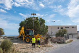 La obra del primer tramo de Rules es 'visible' con las primeras catas en Molvízar