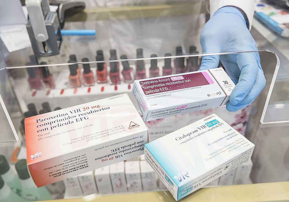 Medicamentos en una farmacia.