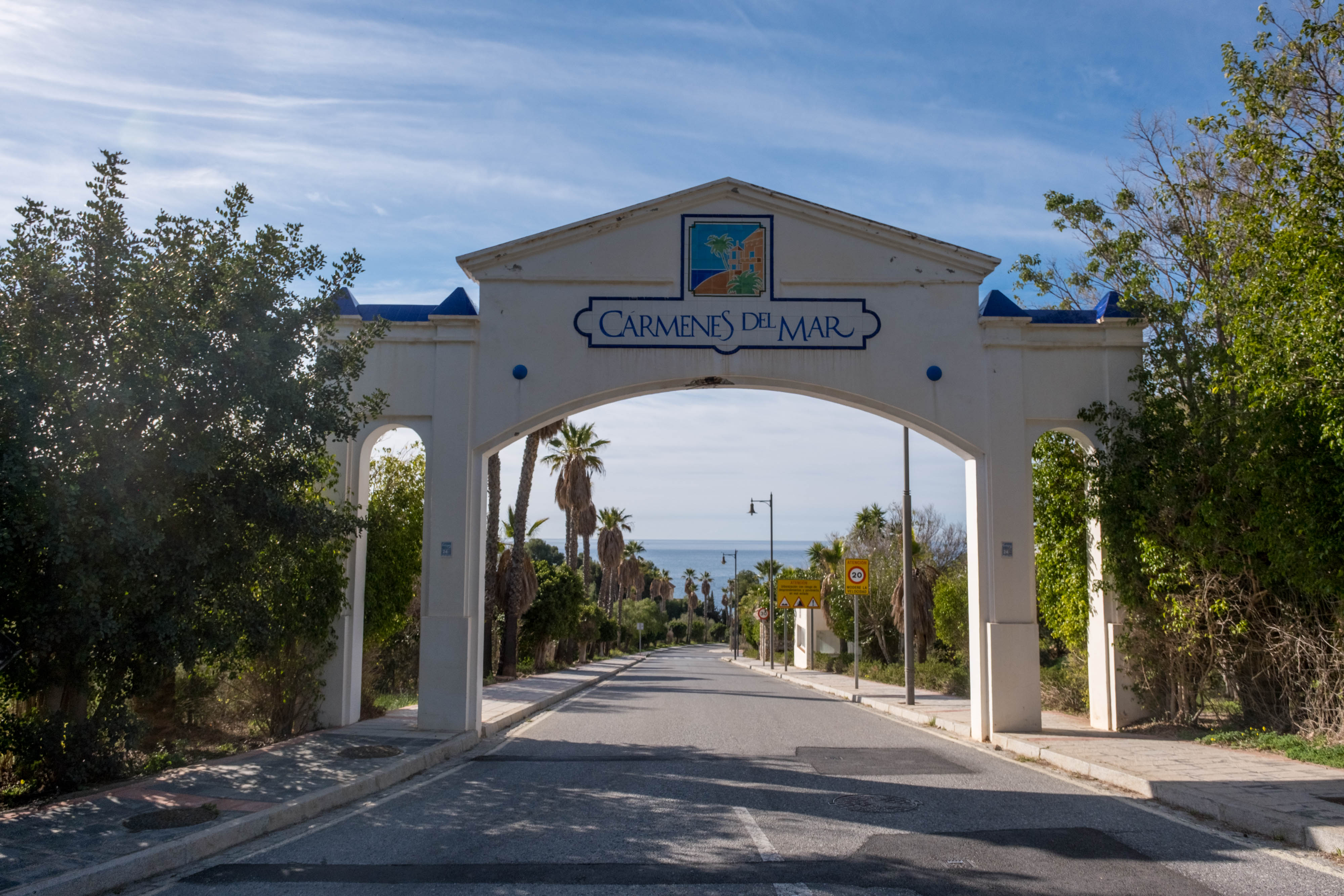 El abandono de los Cármenes del Mar de Almuñécar, en imágenes