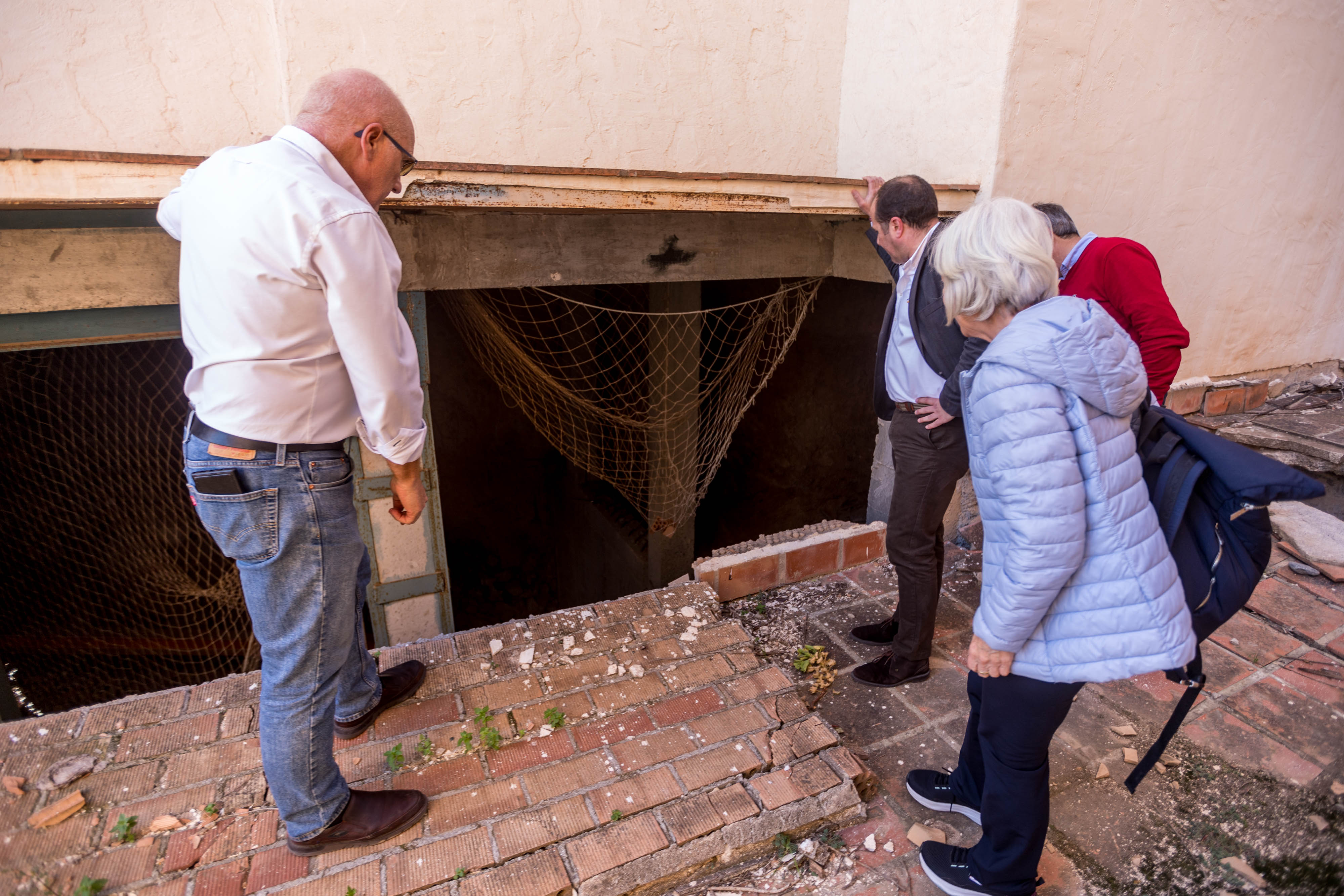 El abandono de los Cármenes del Mar de Almuñécar, en imágenes