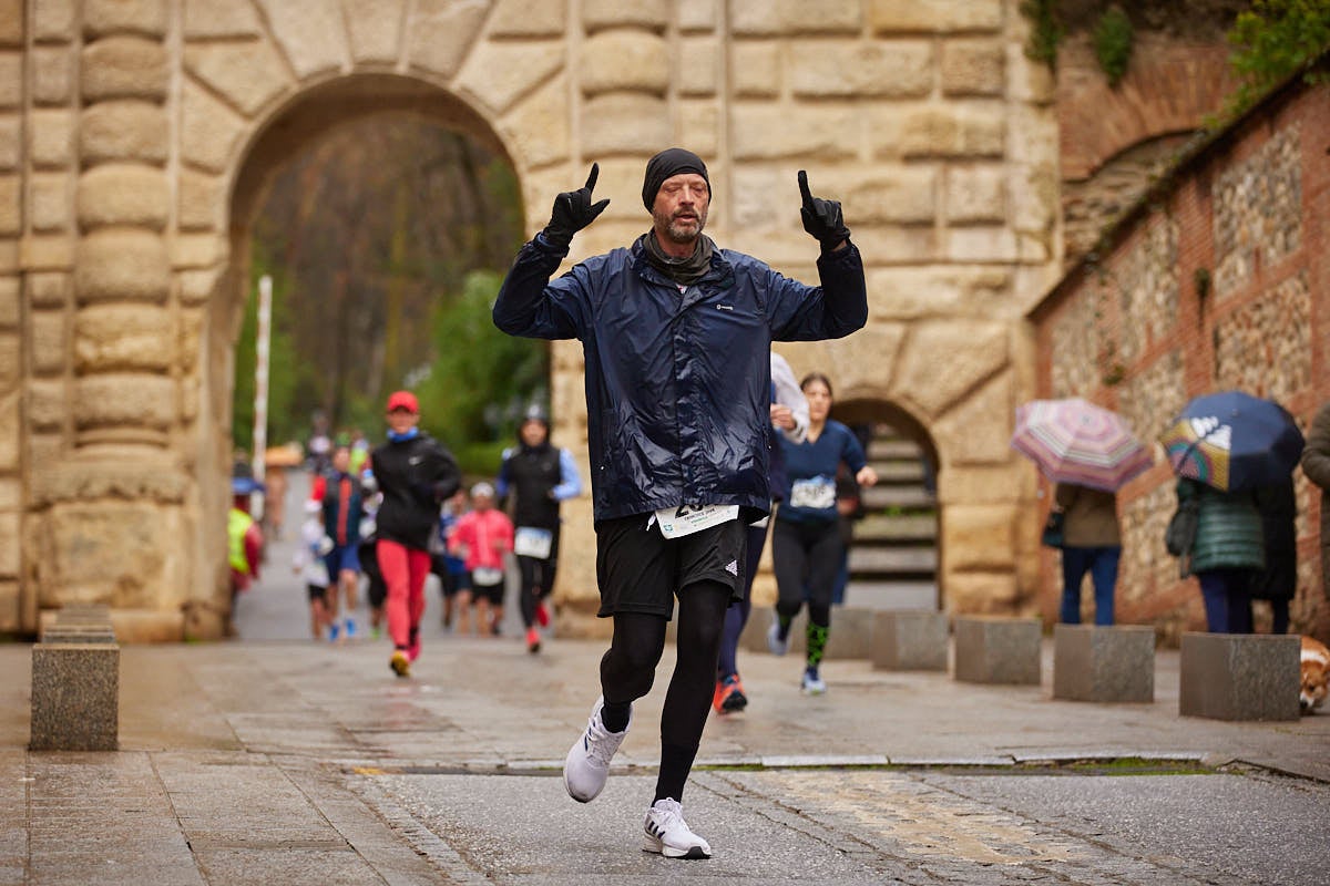 Encuéntrate en la carrera del Ave María de Granada
