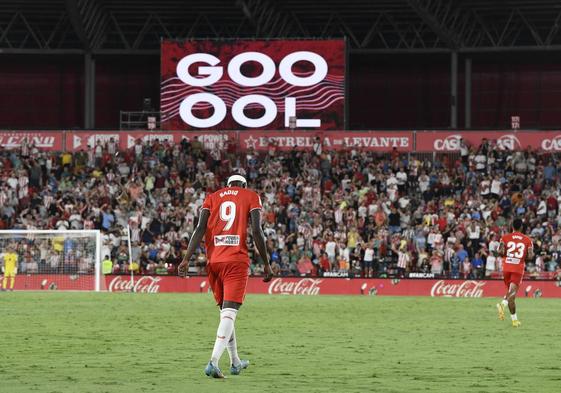 Sadiq Umar hizo gol en el último Almería-Sevilla, el día de su despedida.