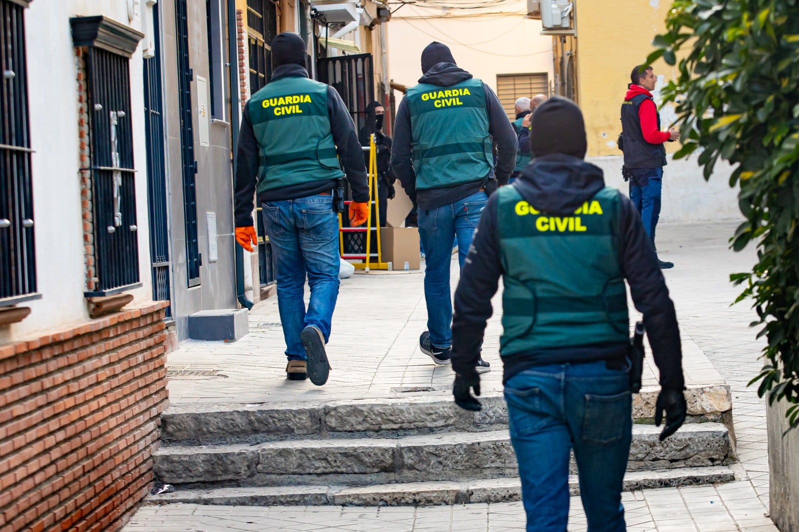 Las imágenes de la operación antidroga en la zona Norte de Granada