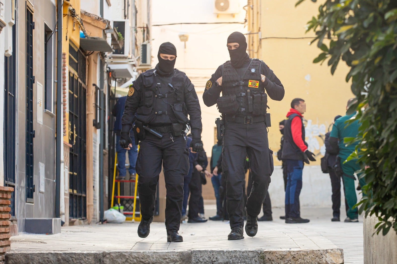 Las imágenes de la operación antidroga en la zona Norte de Granada