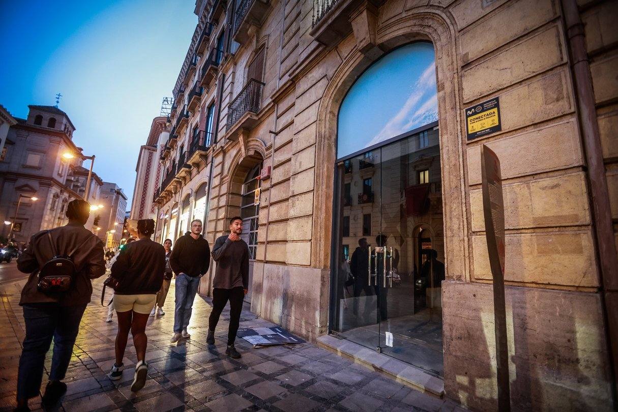 El local que ocupará la tienda Blue Banana, en pleno centro de Granada.