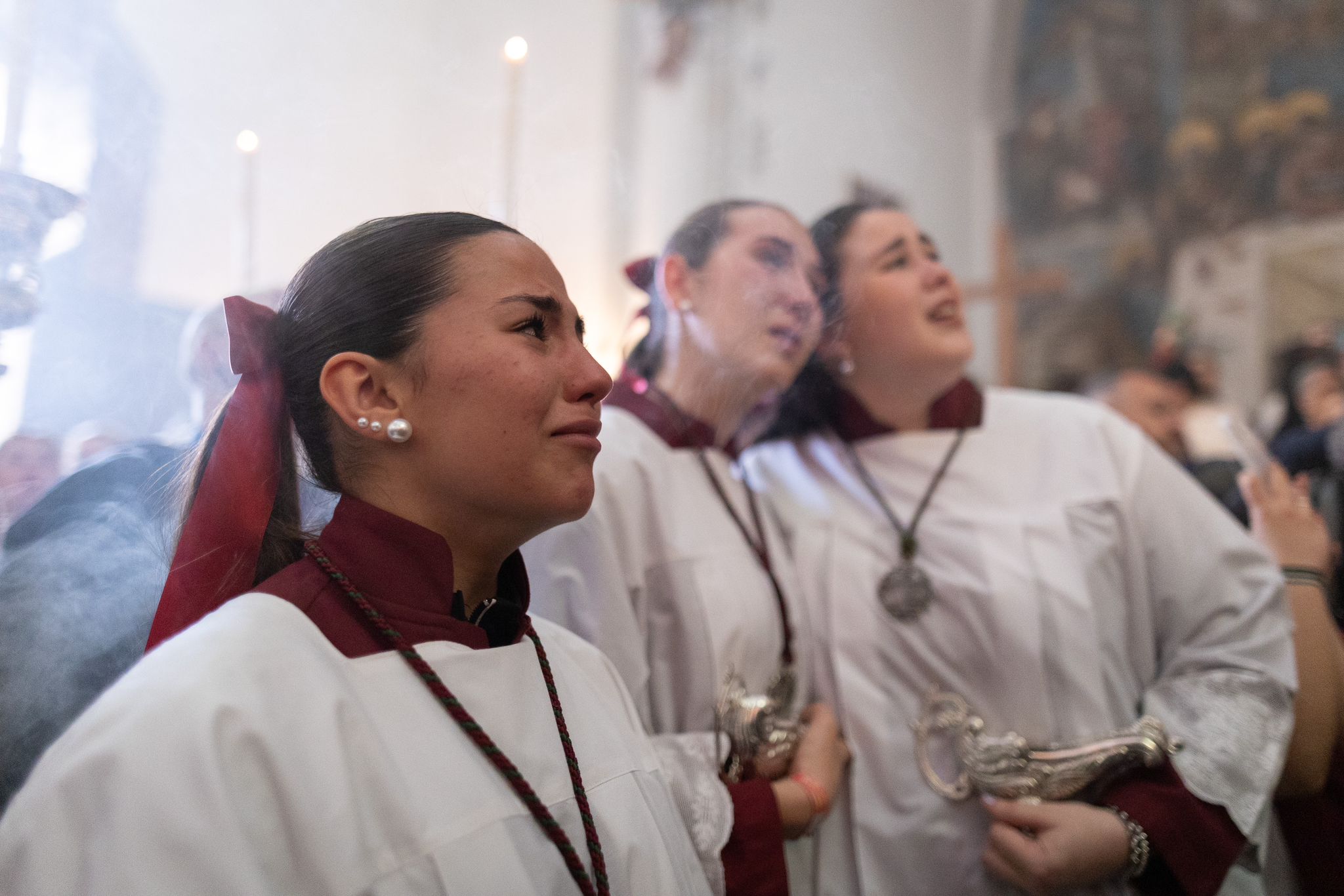 Las fotos de los momentos más íntimos y emotivos del Lunes Santo en Granada