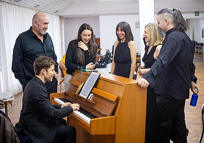 Calentamiento de voces.