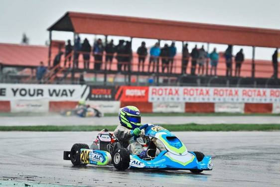 El almeriense compitió sobre una pista muy mojada por la lluvia