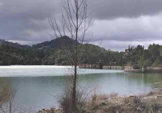 El embalse del Aguascebas se encuentra a casi el 100%, que ya alcanzó a mediados de este mes de marzo.