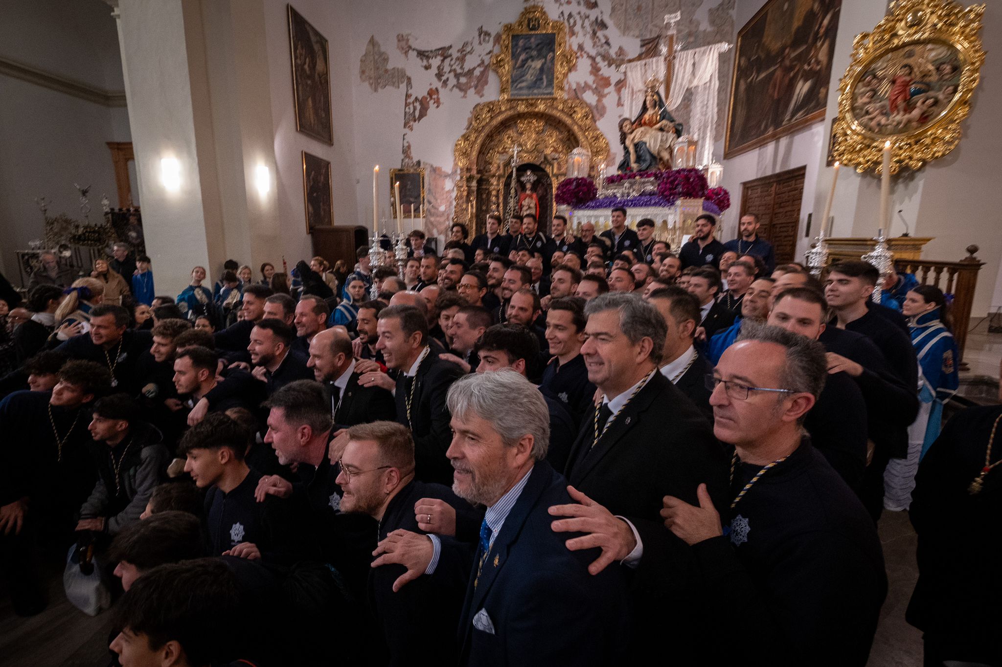 Las imágenes del Sábado Santo en Granada