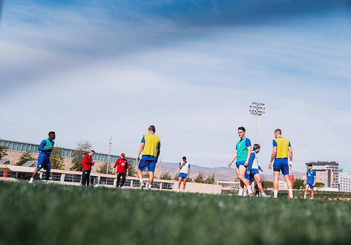 En la UD Almería, esto no es lo que parece