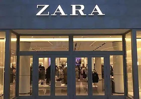 Esta es la curiosa medida con la que Zara elimina casi el 100% del plástico de un uso.