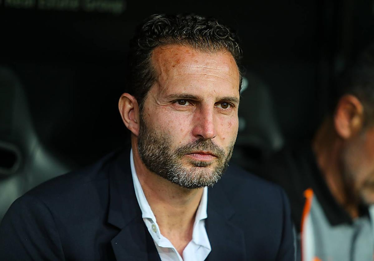 Rubén Baraja, entrenador del Valencia.