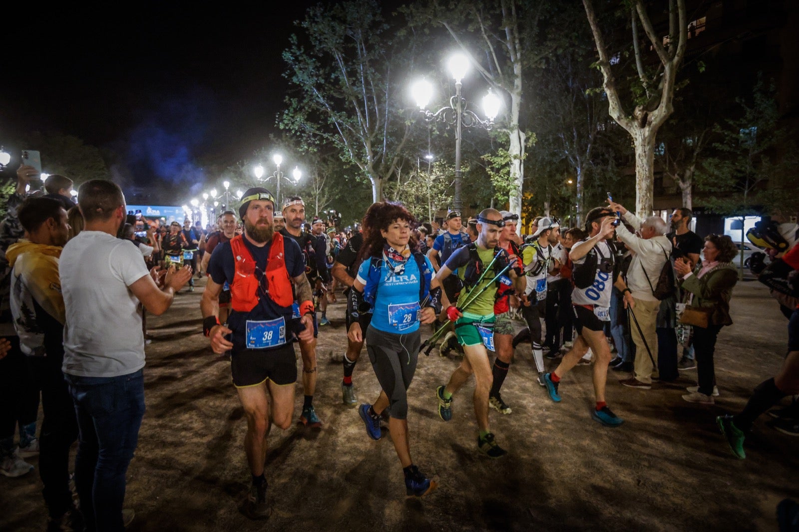 La salida de la Ultra de Sierra Nevada, en imágenes