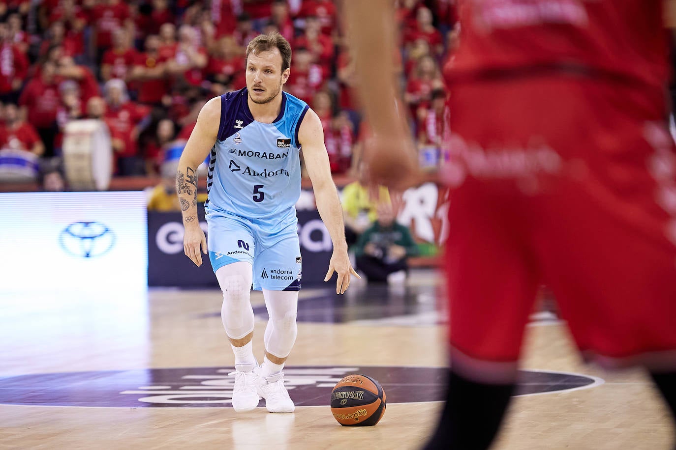 Raa Luz, duraten el partido de la primera vuelta en el Palacio.