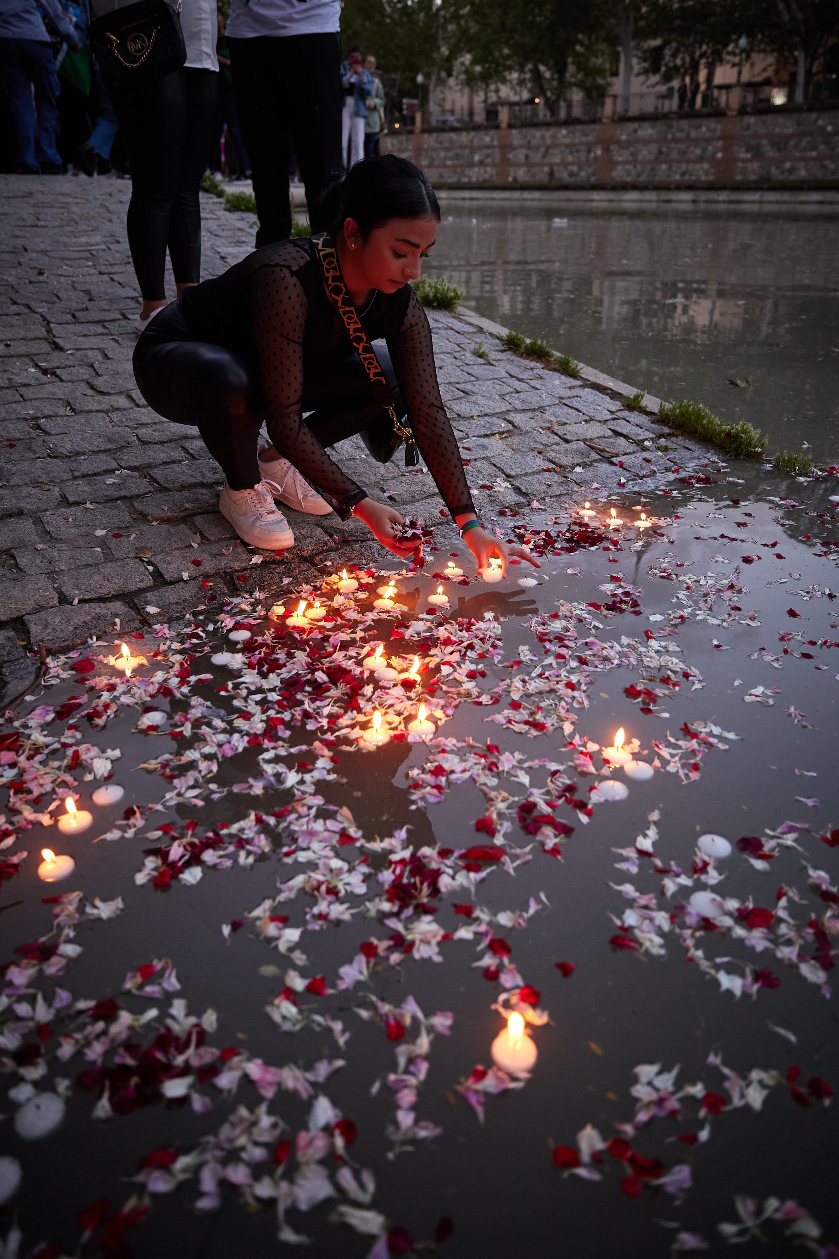 Las imágenes de la celebración del Día del Pueblo Gitano en Granada